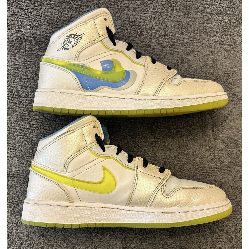 Nike Air Jordan 1 Mid SE GS Platinum Volt DV1314-017 Kids Size 6.5Y/Womens 8